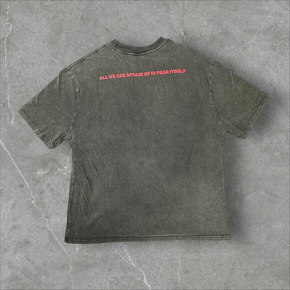 Vintage-Styled "Defeat This Damn Fear" Graphic Tee - Faded Black Streetwear, Ove - Picture 2 of 5